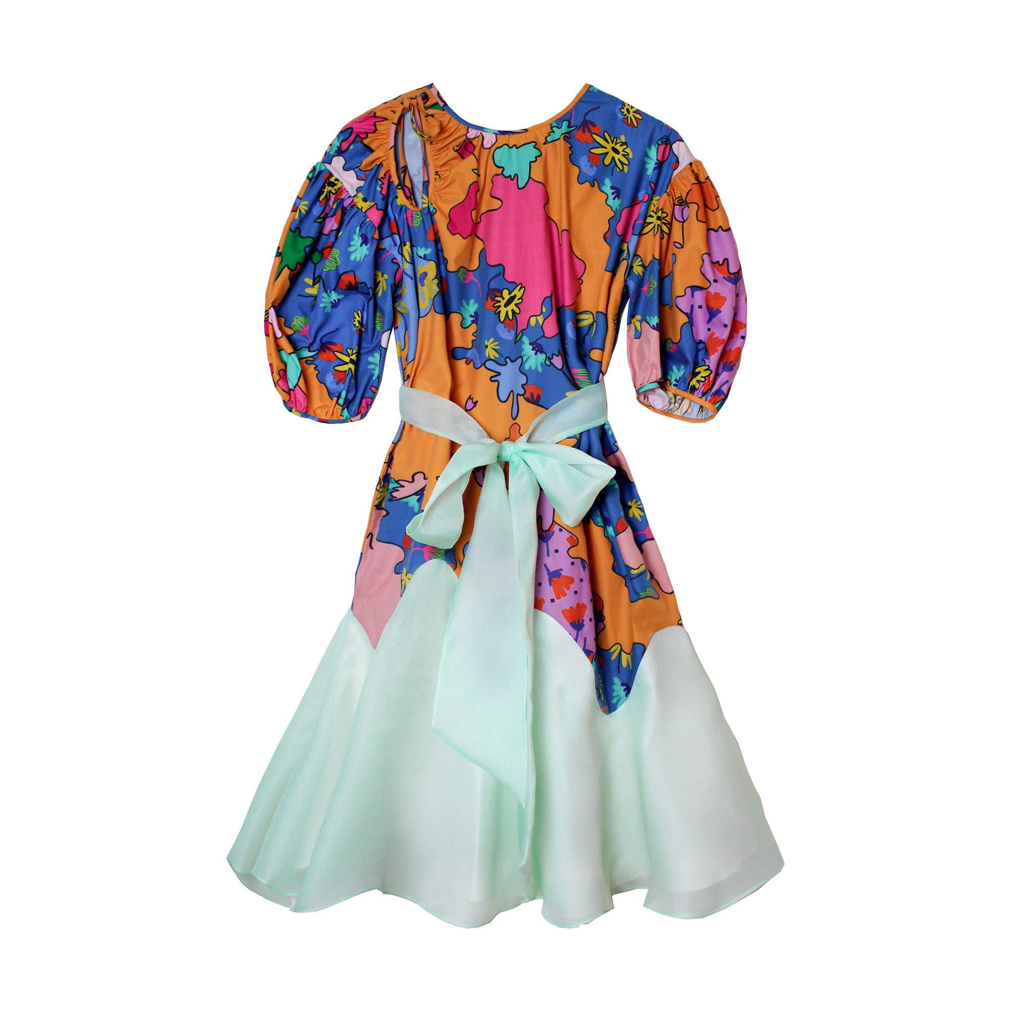 Botany Dress,Garden Collection,Summer Vibes,Matching Dresses,Twinning Outfits,Coordinating Attire,Friendship Twinning,Botanical Theme,Matching Set,Ensemble,Friend-Matching, Mid-Length Dresses,Whimsical Style,Botanical Prints,Twinning Picnic,Comfortable Attire,Outdoor Chic,Floral Group Outfit,Picnic Fashion,UAE-Based